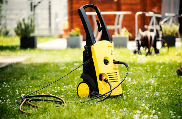 Best Graffiti Removal  in Macdonnell Heights, NY